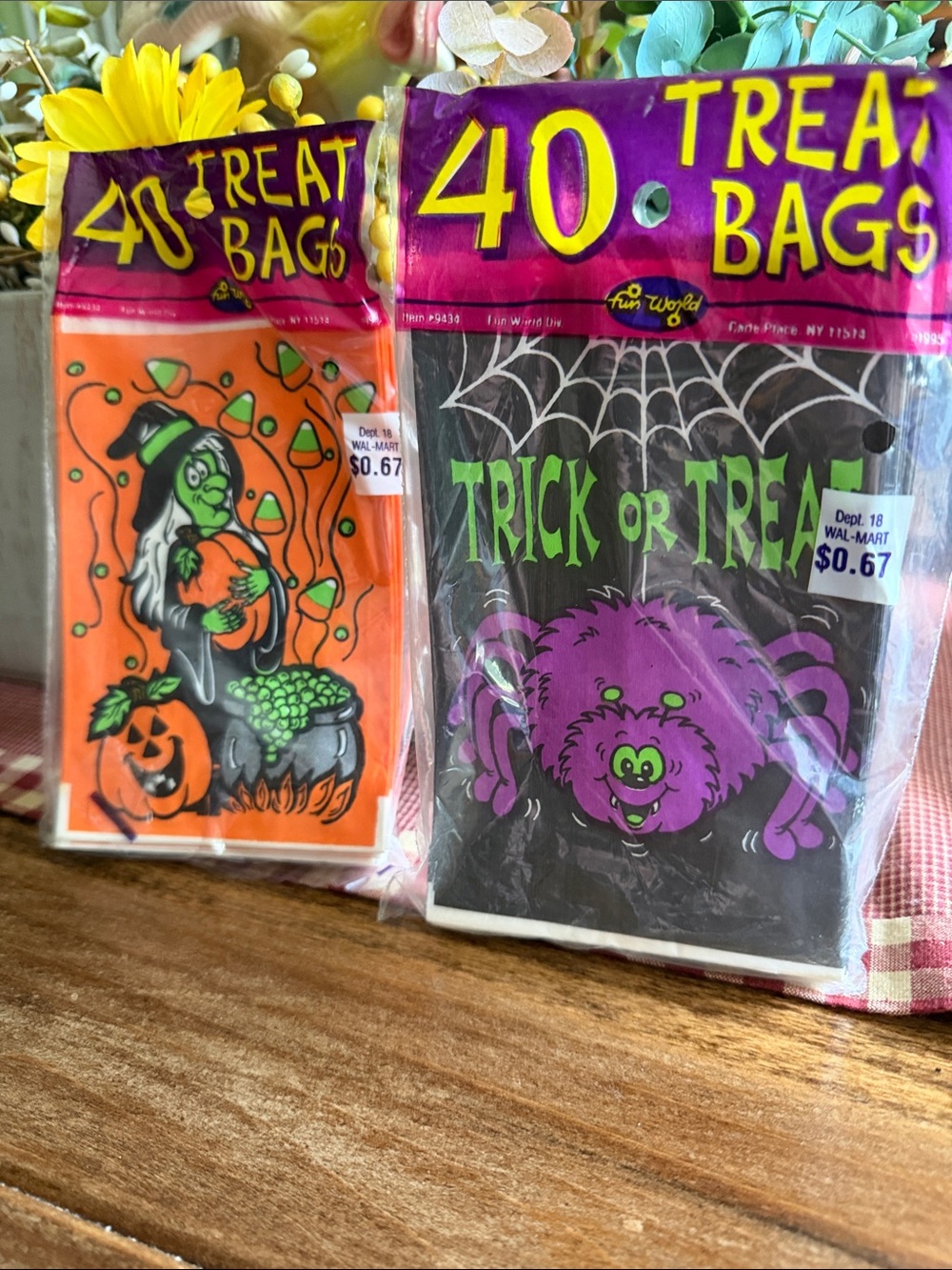 Fun World Halloween Treat Bags - Orange & Black (2 Packs of 40)